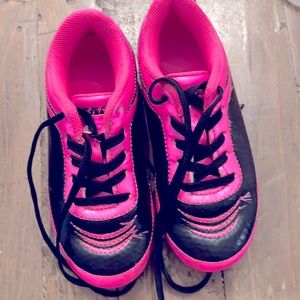 Toddler Girls Soccer Cleats Size 10